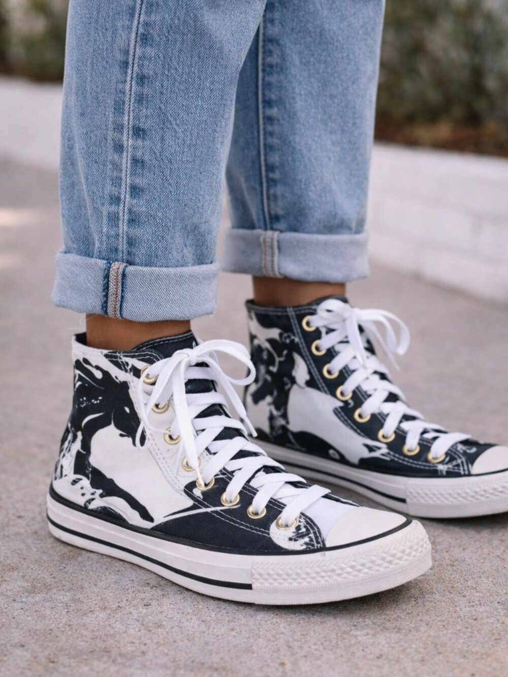 Converse Chuck Taylor High Disney Frozen 2 Enchanted Forest Black Graphic NEW